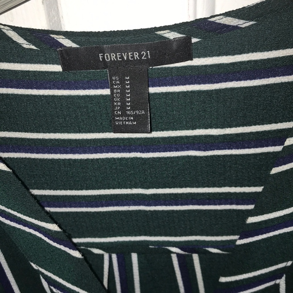 Blouse - Picture 2 of 5